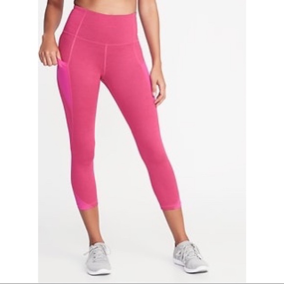 Old Navy High Waist Elevate Leggings 